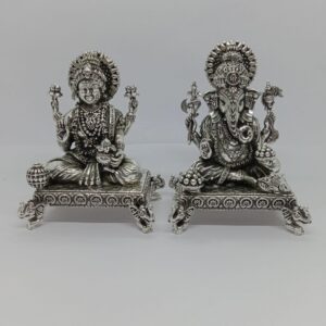 Pure silver idol of laxmi ganesha in antique polish