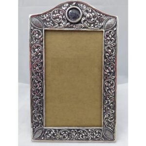 Pure silver photo frame in deep carvings in antique pO-171-16