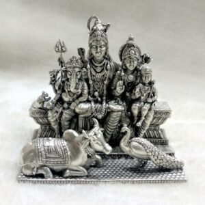 Pure silver shivparivar with kartikey idol in high finish po-138-07