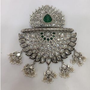 Pure Silver Designer Pendant In Carving Gemstones & Kundan PO-216-55
