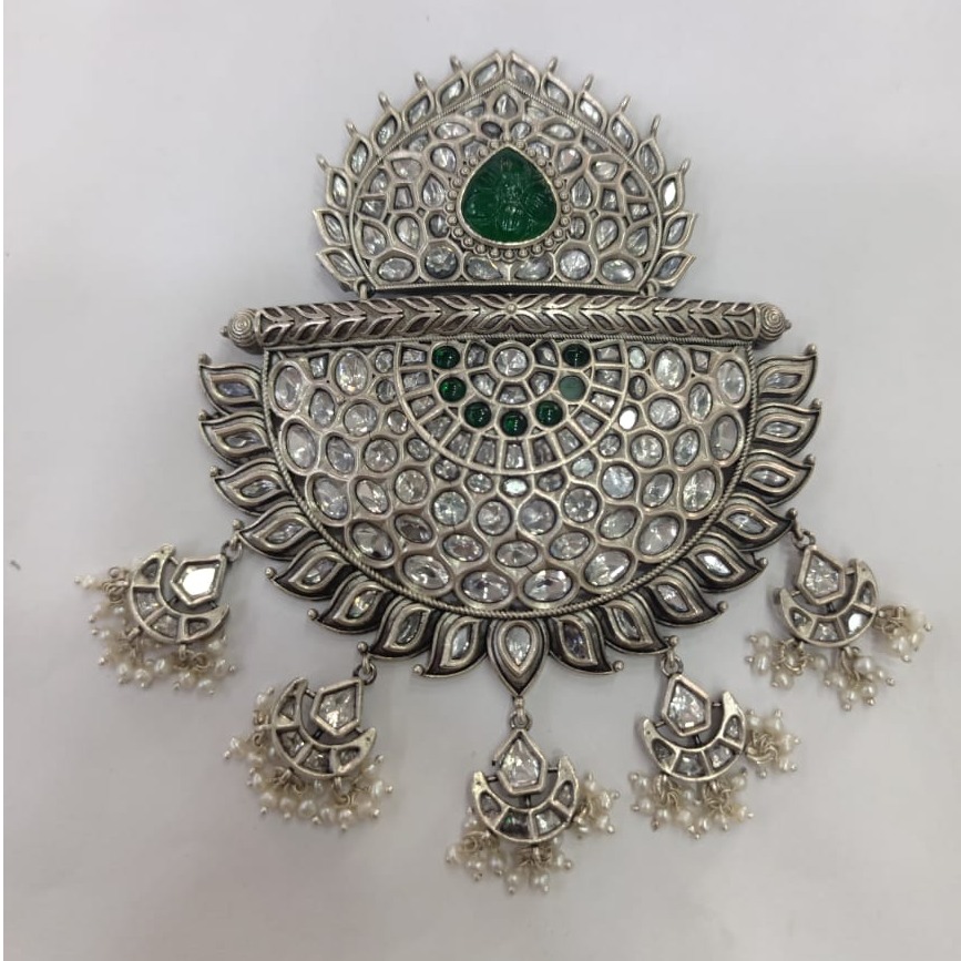 Pure Silver Designer Pendant In Carving Gemstones & Kundan PO-216-55