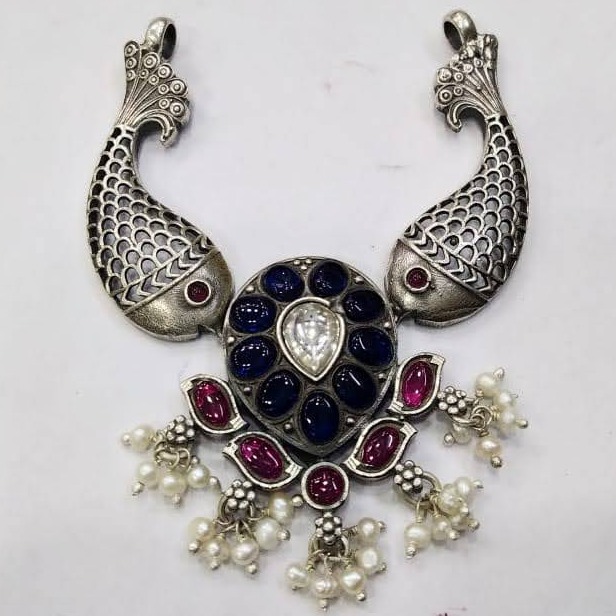 Pure silver fish pendant with real cutstones & pearls po-216-48