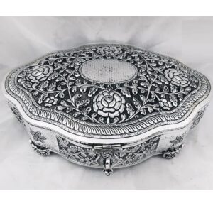 92.5 Pure Silver Dry Fruit Box (Pandan) in Fancy Shape PO-147-05