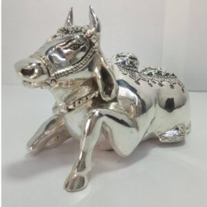 Pure silver nandi in sitting pose po-174-02
