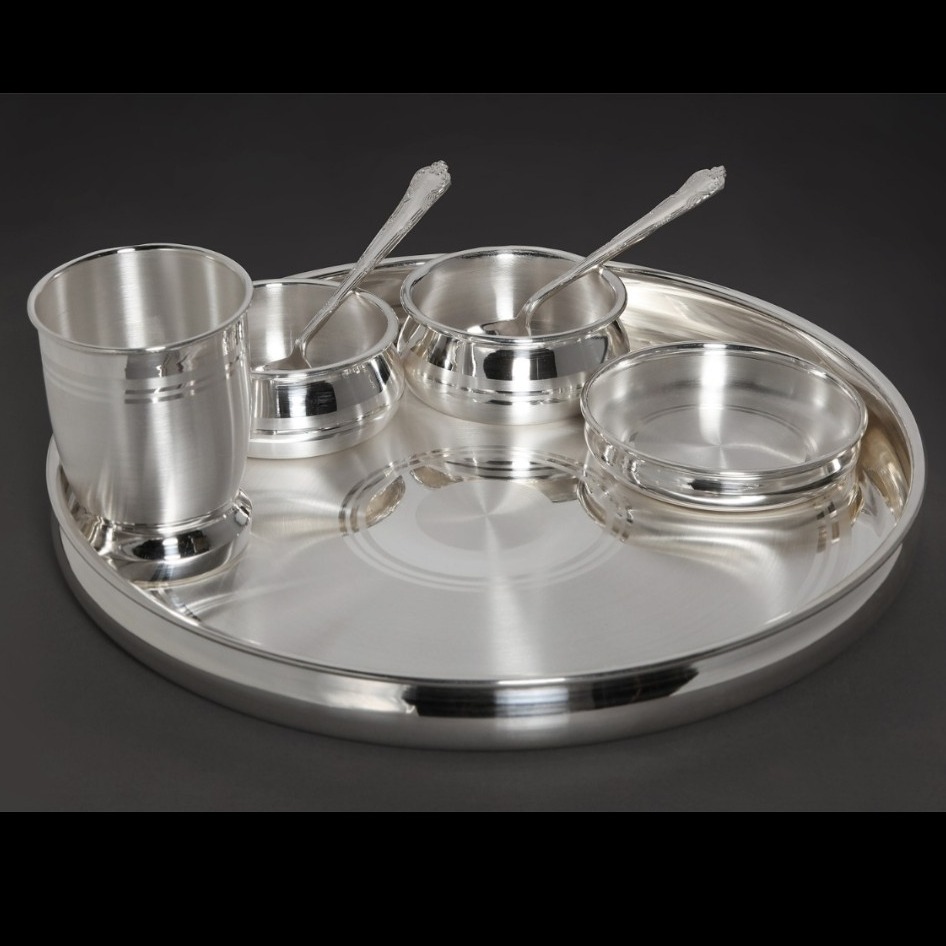 92.5 pure silver Fancy Shape Dinner Set In High Finishing PO-155-01