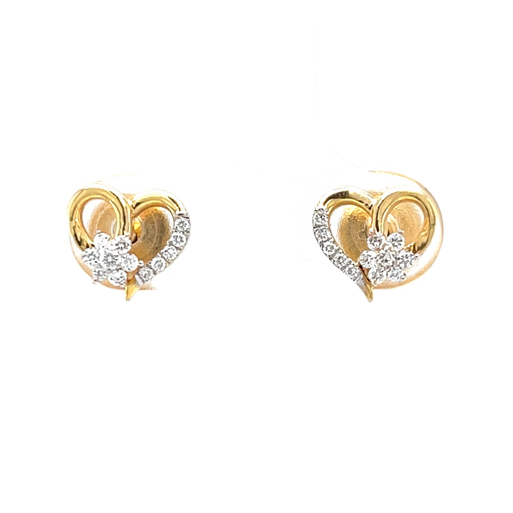 Schön little heart diamond stud in 18k yellow gold