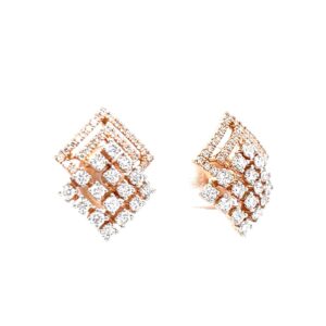 Kite shaped stud in prong setting & micro pave setting