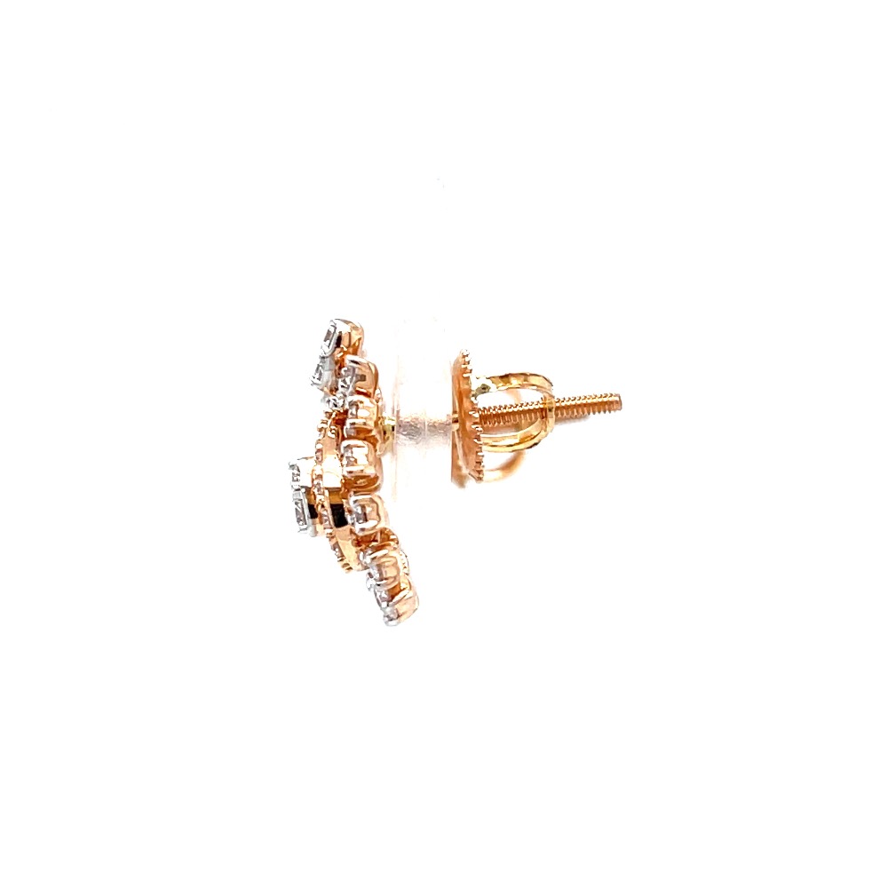 Heart with three prong setting in rose gold diamond stud - Image 4