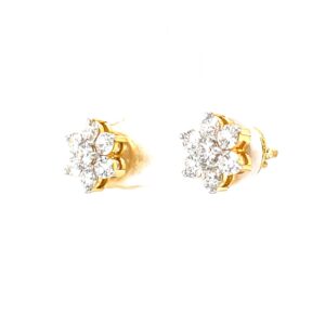 Traditional kudi seven diamond star stud in yellow gold