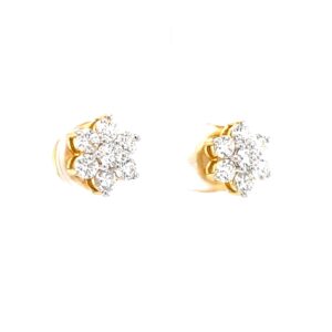Traditional kudi seven diamond star stud in yellow gold