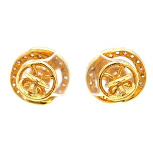 Circulaire diamond earrings with pressure set in centre 8top40