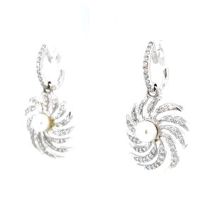Chakri inspired drop with pearl & bali in hallmark white gold 8top14