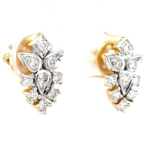 Facile Diamond Earring For Everyday Wear 7TOP108