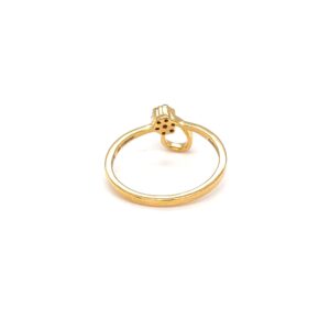 Seven diamond flower with a golden loop in hallmark yellow gold