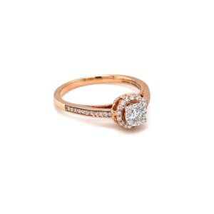 Single line with pressure set in the centre in rose gold