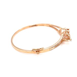 Sorprendente diamond bracelet with flower motif in rose gold