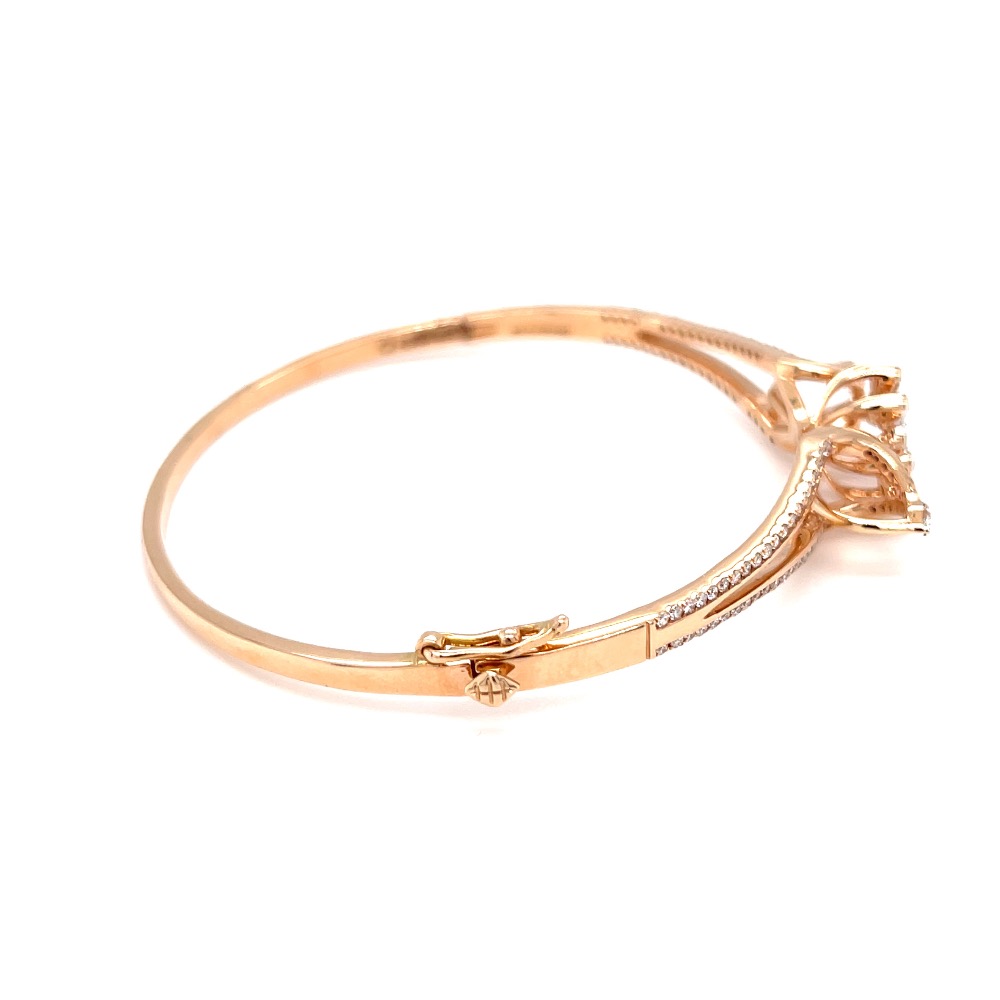 Sorprendente diamond bracelet with flower motif in rose gold - Image 4