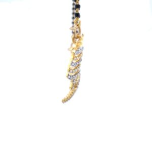 Diamond Mangalsutra Pendant in 18k Yellow Gold - 7.600 grams - VVS EF - 1.82 cts - 8DHP102