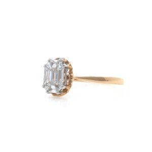 Beautiful engagement ring in modified cut diamonds studded in 18k rose gold - 0.39 carats - 2.440 grams - 0lr29