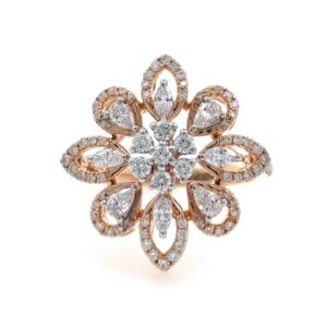 Delicately Designed Flower Ring with Fancy Shaped Design for Party Wear in 18k Rose Gold - 0.83 carats - 6.100 grams - 0LR28