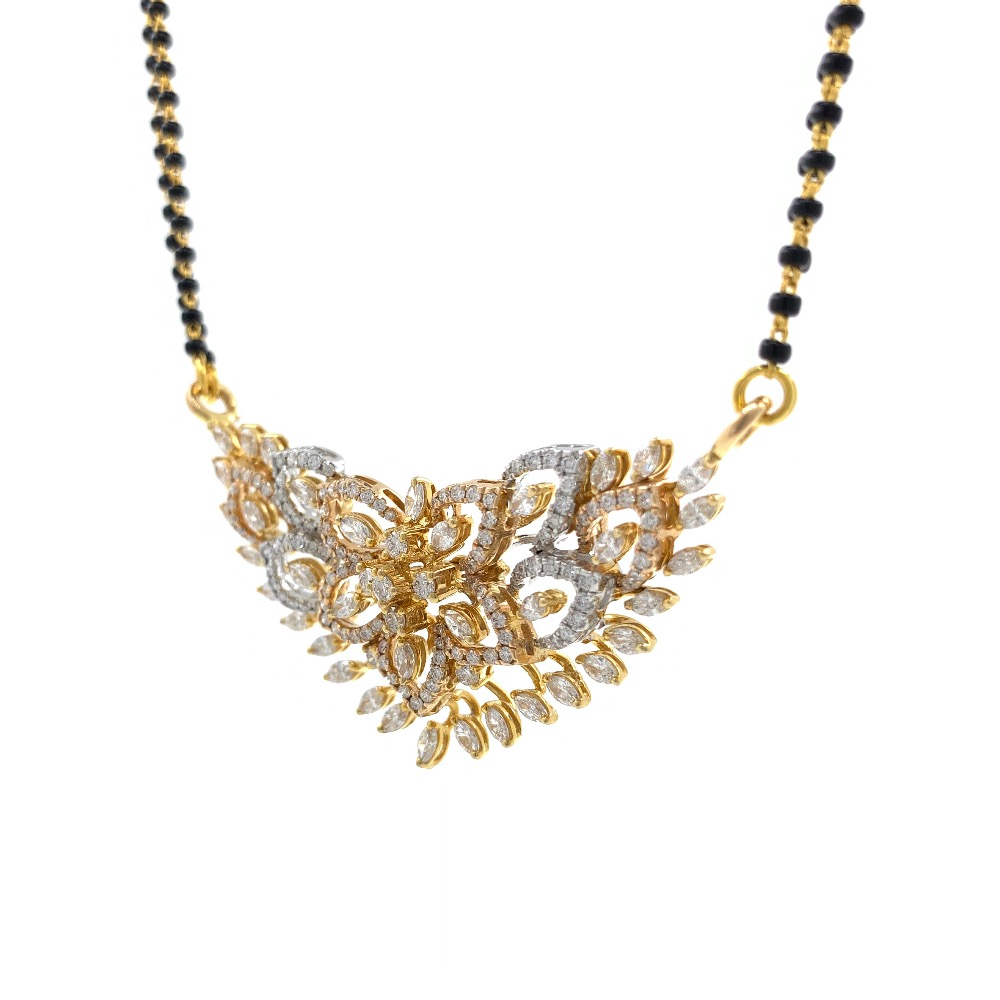 Etourdissante Tanmaniya with Floral Design in the Centre using Fancy Shaped Diamonds in 18k Three Tone Gold - 2.38 carats - 11.040 grams - 8DHP28 - Image 3