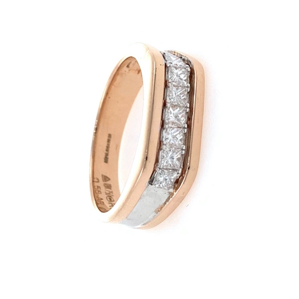 Wedding band with princess cut diamond in 18k rose gold 0gr3