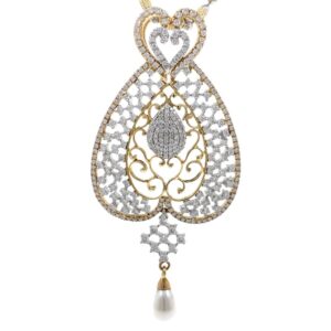 Schitterend diamond pendant in yellow gold 7shp26