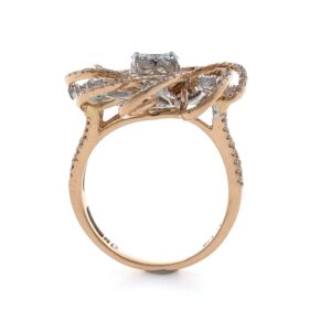 18kt / 750 rose gold Fancy Flower Diamond Ring for Ladies 9LR348