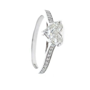 18kt / 750 white gold classic heart diamond ladies ring 9lr325