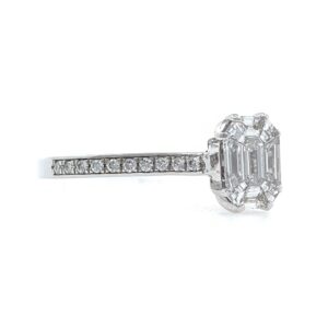 18kt / 750 White Gold Classic Emerald Cut Solitaire Diamond Ring for Ladies 9LR323