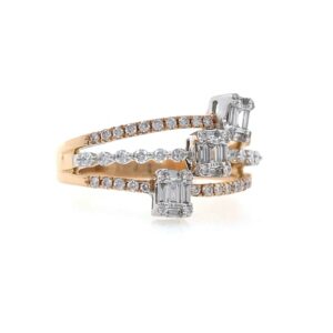 18kt / 750 rose gold three solitaire look diamond ring for ladies 9lr300