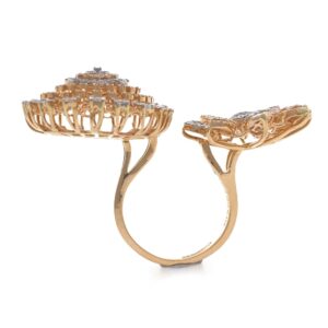 18kt / 750 Cocktail Party Diamond Ring for Ladies 9LR263