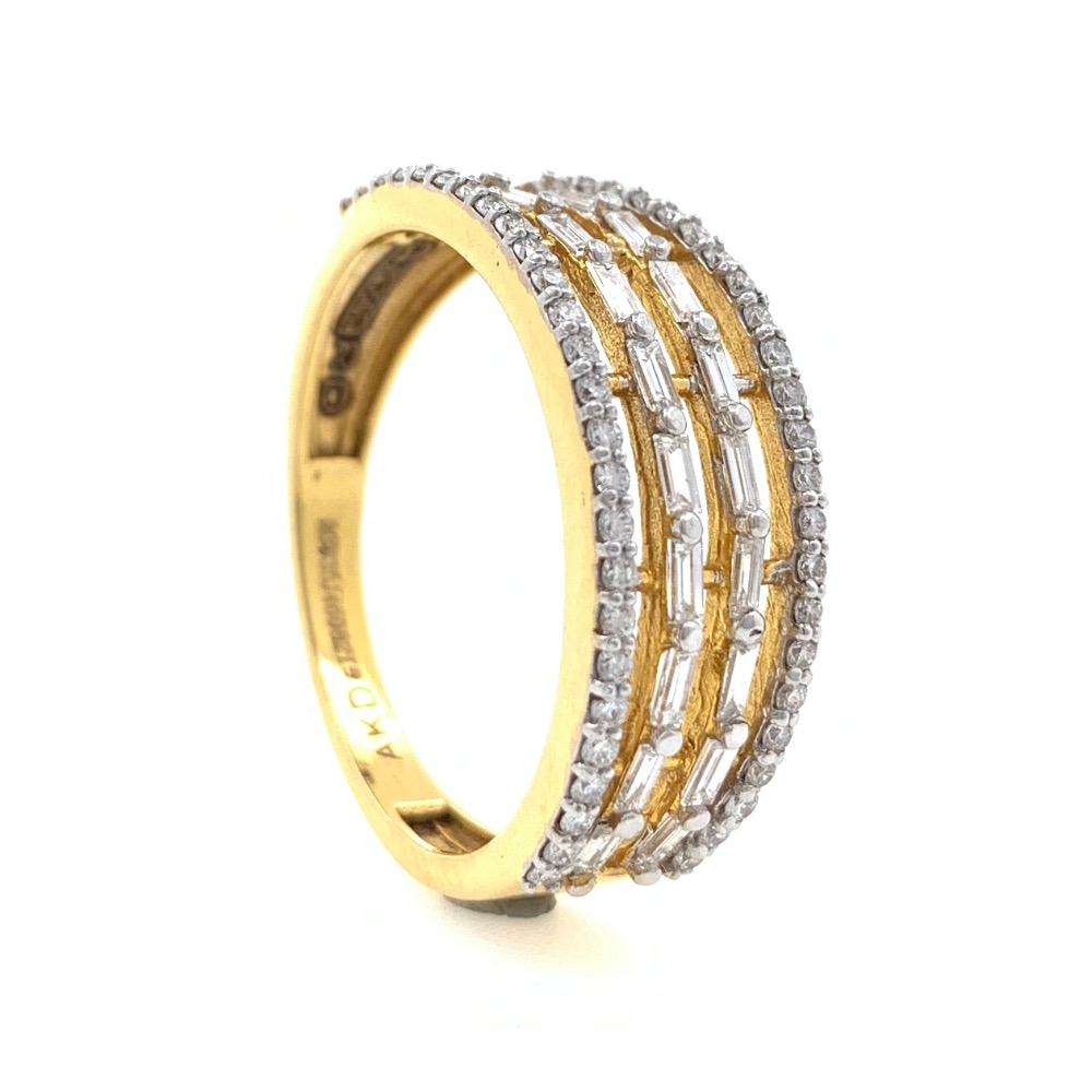 18kt / 750 Yellow Gold Classic Band Diamond ring for Ladies 9LR253