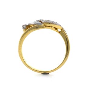 18kt / 750 Yellow Gold Traditional Diamond Ladies Ring 9LR183