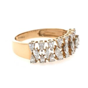18kt / 750 rose gold fancy band diamond ladies ring 8lr293