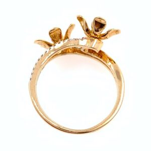 18kt / 750 rose gold two flower daily wear diamond ring 8lr170