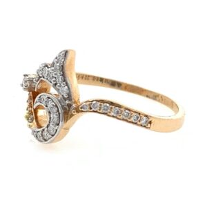 18kt / 750 rose gold fancy contemporary diamond ring 8lr126