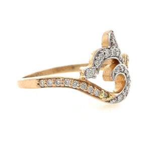 18kt / 750 rose gold fancy contemporary diamond ring 8lr126
