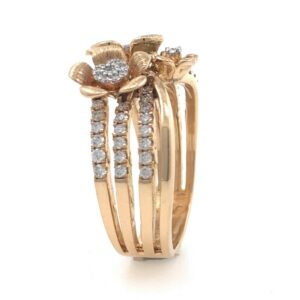 18kt / 750 rose gold flower design occasional diamond ladies ring 8lr98