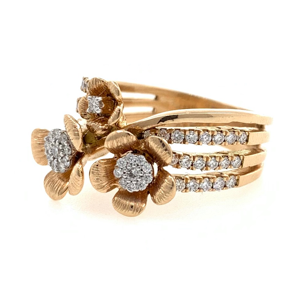18kt / 750 rose gold flower design occasional diamond ladies ring 8lr98 - Image 3