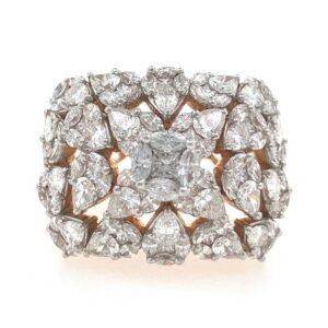 18kt / 750 fancy cocktail solitaire look diamond ring for ladies 8lr60