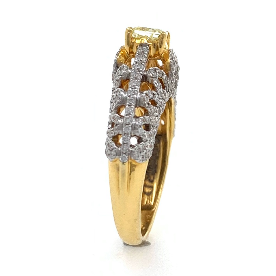 18kt / 750 yellow gold designer solitaire engagement diamond ring with yellow diamond 8lr21 - Image 4