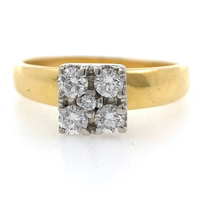 18kt / 750 yellow gold fancy square design diamond ladies ring 7lr198
