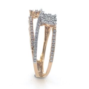 18kt / 750 rose gold 2 flower cocktail diamond ladies ring 7lr195