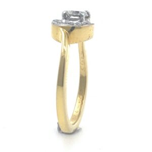18kt / 750 yellow gold solitaire engagement ring for ladies 7lr183