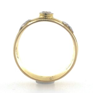 18kt diamond ring