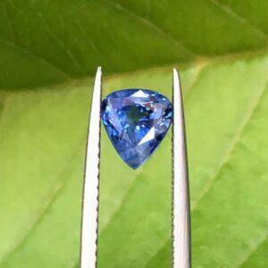 1.26ct pear blue blue-sapphire-neelam