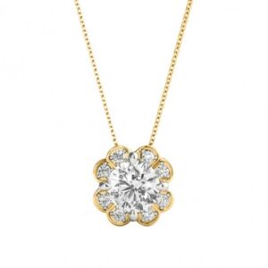 Dazzling cluster pendant