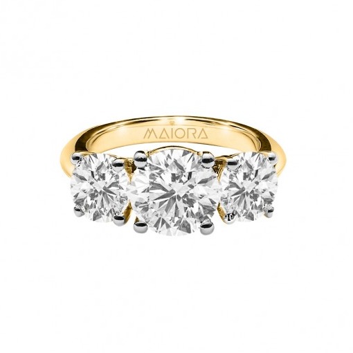 Splendour 3 stone ring