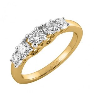 Fivey diamond ring